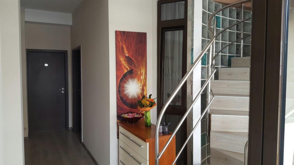 Casa Cojocaru- Camere De Inchiriat In Scop Turistic Drobeta Turnu Severin Luaran gambar